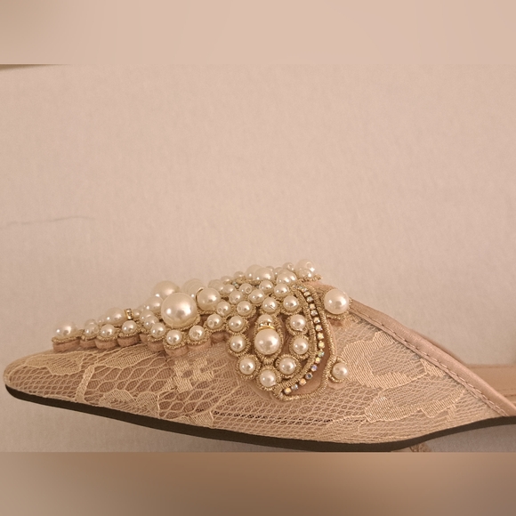 NEW Cream/Tan Pearl Beaded Lace Faux Leather Pointed-Toe Back Strap Flats, Sz 10 - Picture 7 of 9
